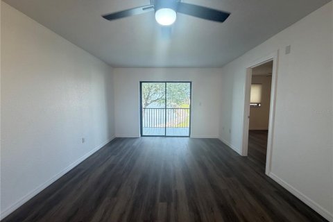 Condominio en alquiler en Punta Gorda, Florida, 2 dormitorios, 82.31 m2 № 2230196 - foto 9