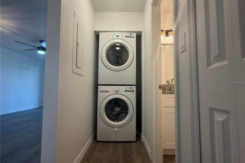 Condominio en alquiler en Punta Gorda, Florida, 2 dormitorios, 82.31 m2 № 2230196 - foto 17