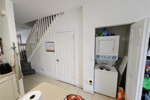 Townhouse in Riviera Beach, Florida 3 bedrooms, 122.45 sq.m. № 1978748 - photo 7