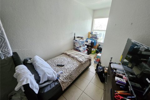 Townhouse in Riviera Beach, Florida 3 bedrooms, 122.45 sq.m. № 1978748 - photo 21