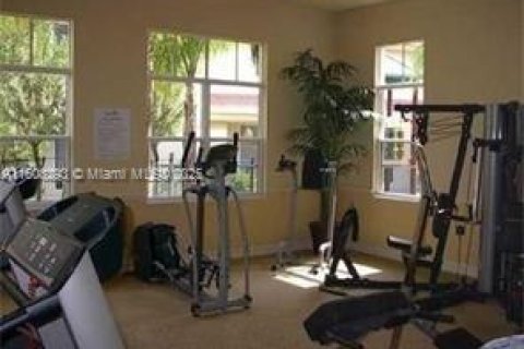 Townhouse in Riviera Beach, Florida 3 bedrooms, 122.45 sq.m. № 1978748 - photo 28