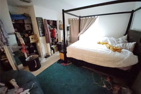 Townhouse in Riviera Beach, Florida 3 bedrooms, 122.45 sq.m. № 1978748 - photo 15