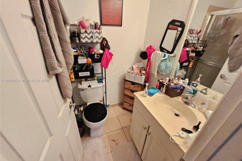 Townhouse in Riviera Beach, Florida 3 bedrooms, 122.45 sq.m. № 1978748 - photo 18