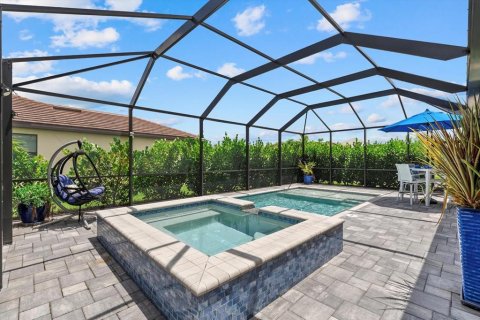 House in Venice, Florida 4 bedrooms, 189.33 sq.m. № 1797231 - photo 30