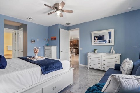 House in Venice, Florida 4 bedrooms, 189.33 sq.m. № 1797231 - photo 18