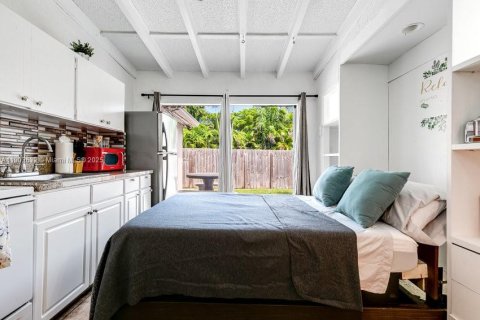 Apartamento en alquiler en Hollywood, Florida, 1 dormitorio, 263.75 m2 № 2081847 - foto 4