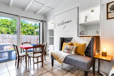 Apartamento en alquiler en Hollywood, Florida, 1 dormitorio, 263.75 m2 № 2081847 - foto 11