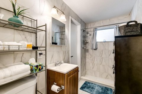 Apartamento en alquiler en Hollywood, Florida, 1 dormitorio, 263.75 m2 № 2081847 - foto 7
