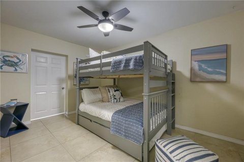 House in Fort Lauderdale, Florida 4 bedrooms, 256.97 sq.m. № 2253118 - photo 16