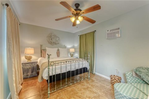 House in Fort Lauderdale, Florida 4 bedrooms, 256.97 sq.m. № 2253118 - photo 25