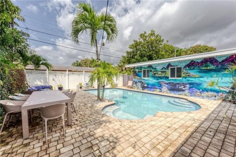 House in Fort Lauderdale, Florida 4 bedrooms, 256.97 sq.m. № 2253118 - photo 30