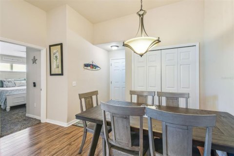 Condominio en venta en New Port Richey, Florida, 3 dormitorios, 114.08 m2 № 1578589 - foto 18