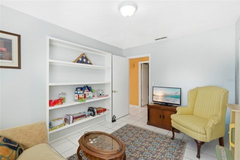 House in Bradenton, Florida 4 bedrooms, 204.57 sq.m. № 2094151 - photo 29