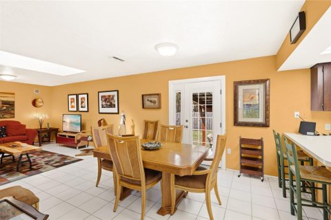 House in Bradenton, Florida 4 bedrooms, 204.57 sq.m. № 2094151 - photo 16