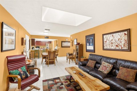 House in Bradenton, Florida 4 bedrooms, 204.57 sq.m. № 2094151 - photo 19