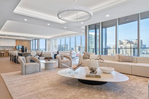 Condo in West Palm Beach, Florida, 3 bedrooms  № 2081770
