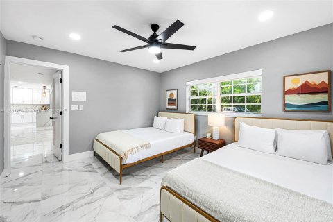 Villa ou maison à louer à Fort Lauderdale, Floride: 4 chambres, 293.39 m2 № 1933116 - photo 29