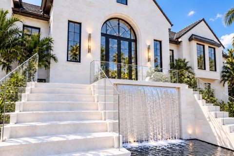 Villa ou maison à vendre à Sarasota, Floride: 5 chambres, 404.4 m2 № 2411704 - photo 12
