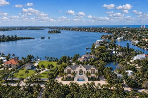 Villa ou maison à vendre à Sarasota, Floride: 5 chambres, 404.4 m2 № 2411704 - photo 4