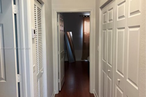 Adosado en alquiler en Cutler Bay, Florida, 3 dormitorios, 141.77 m2 № 2019963 - foto 16