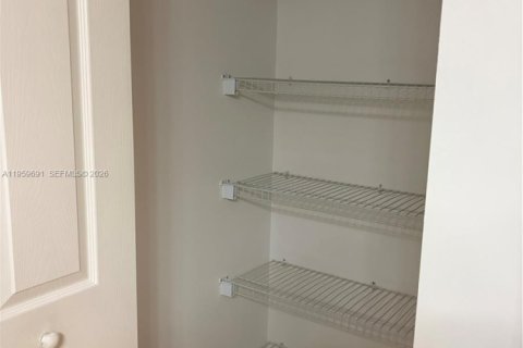 Adosado en alquiler en Cutler Bay, Florida, 3 dormitorios, 141.77 m2 № 2019963 - foto 13