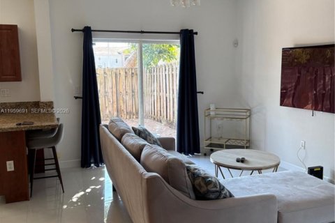 Adosado en alquiler en Cutler Bay, Florida, 3 dormitorios, 141.77 m2 № 2019963 - foto 26