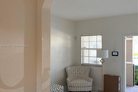 Adosado en alquiler en Cutler Bay, Florida, 3 dormitorios, 141.77 m2 № 2019963 - foto 4