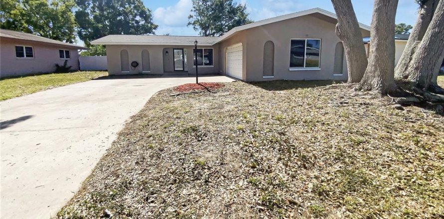 Casa en Largo, Florida 3 dormitorios, 168.52 m2 № 1637570