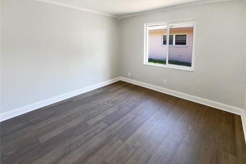 Casa en venta en Largo, Florida, 3 dormitorios, 168.52 m2 № 1637570 - foto 9