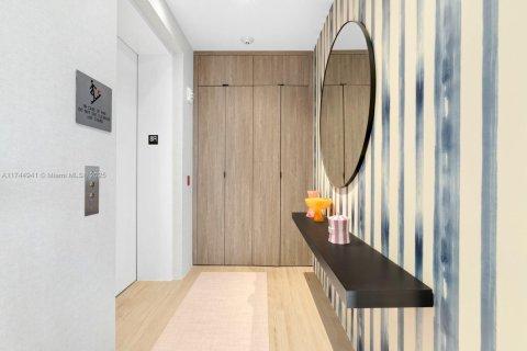 Copropriété à louer à Miami Beach, Floride: 2 chambres, 141.4 m2 № 1691399 - photo 9