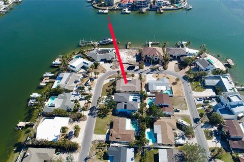 Villa ou maison à vendre à Saint Petersburg, Floride: 3 chambres, 180.04 m2 № 1661943 - photo 1
