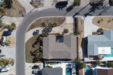 Villa ou maison à vendre à Saint Petersburg, Floride: 3 chambres, 180.04 m2 № 1661943 - photo 2
