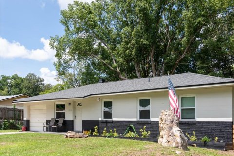 House in Ocala, Florida 3 bedrooms, 112.88 sq.m. № 1816893 - photo 3