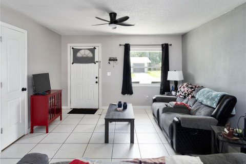 House in Ocala, Florida 3 bedrooms, 112.88 sq.m. № 1816893 - photo 7