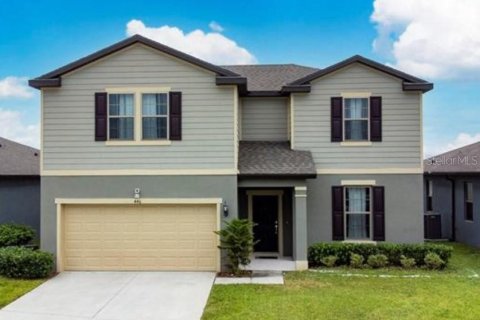 House in Davenport, Florida 4 bedrooms, 275.55 sq.m. № 1911203 - photo 2