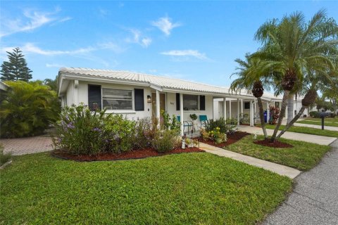 Copropriété à vendre à Longboat Key, Floride: 2 chambres, 126.07 m2 № 2408991 - photo 17