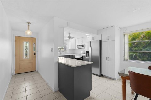 Copropriété à vendre à Longboat Key, Floride: 2 chambres, 126.07 m2 № 2408991 - photo 20