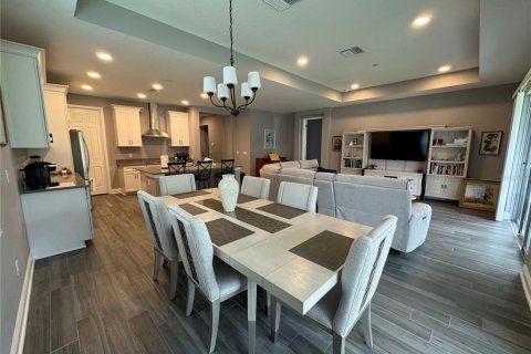 House in Wesley Chapel, Florida 4 bedrooms, 264.59 sq.m. № 1353671 - photo 15