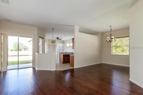 Casa en alquiler en Lakewood Ranch, Florida, 3 dormitorios, 192.59 m2 № 1913034 - foto 5