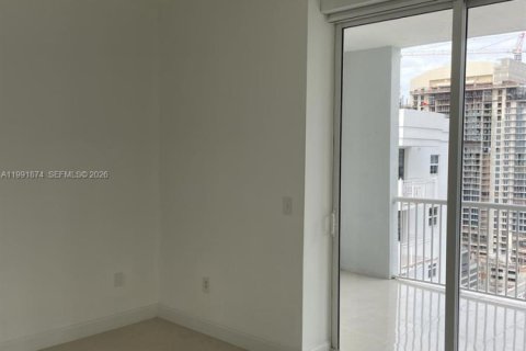 Apartamento en alquiler en Miami, Florida, 2 dormitorios, 87.51 m2 № 2055423 - foto 11