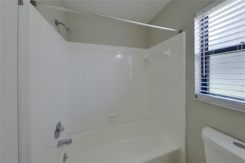 Villa ou maison à louer à Orlando, Floride: 3 chambres, 114.64 m2 № 2427575 - photo 15
