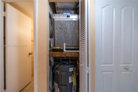 Condominio en alquiler en Coral Springs, Florida, 2 dormitorios, 104.98 m2 № 2027655 - foto 25