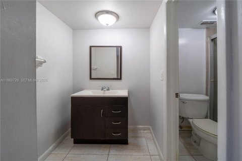 Condominio en alquiler en Coral Springs, Florida, 2 dormitorios, 104.98 m2 № 2027655 - foto 30