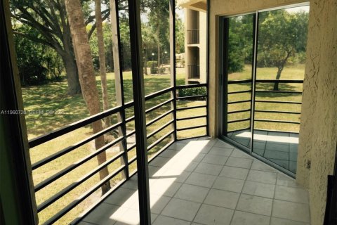 Condominio en Coral Springs, Florida, 2 dormitorios  № 2027655