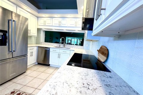 Condominio en venta en Sarasota, Florida, 2 dormitorios, 184.32 m2 № 2107682 - foto 8