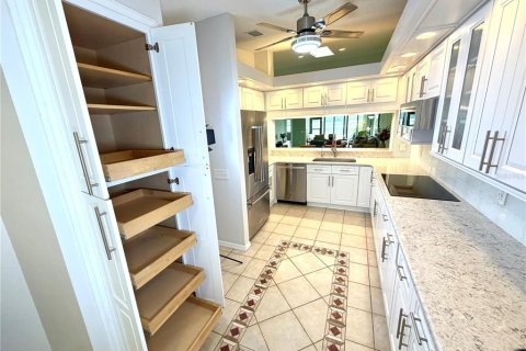 Condominio en venta en Sarasota, Florida, 2 dormitorios, 184.32 m2 № 2107682 - foto 10