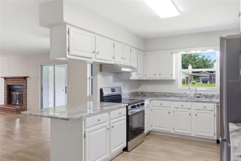Купить виллу или дом в Лейкленд, Флорида 3 комнаты, 204.2м2, № 2149558 - фото 13