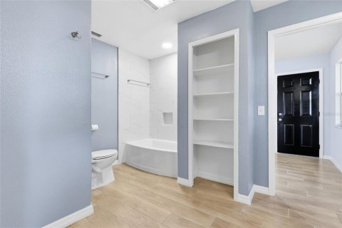 Купить виллу или дом в Лейкленд, Флорида 3 комнаты, 204.2м2, № 2149558 - фото 30
