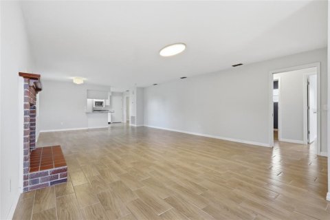 Купить виллу или дом в Лейкленд, Флорида 3 комнаты, 204.2м2, № 2149558 - фото 19