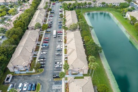 Condo in Homestead, Florida, 2 bedrooms  № 1480407 - photo 15